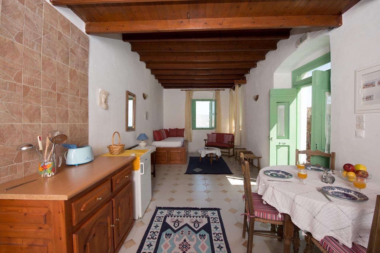 Kyklameno Apartment Symi Bagian luar foto