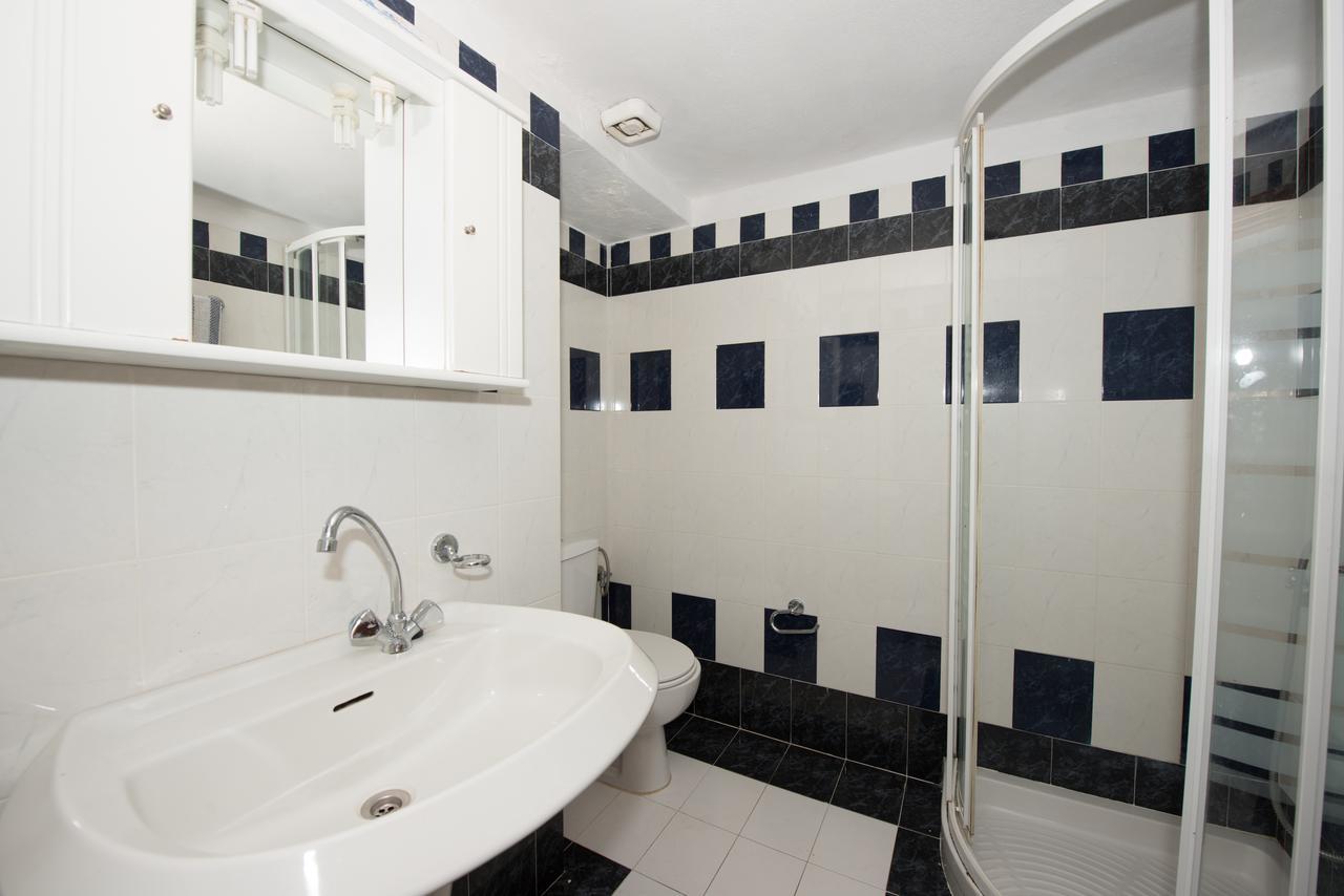 Kyklameno Apartment Symi Bagian luar foto